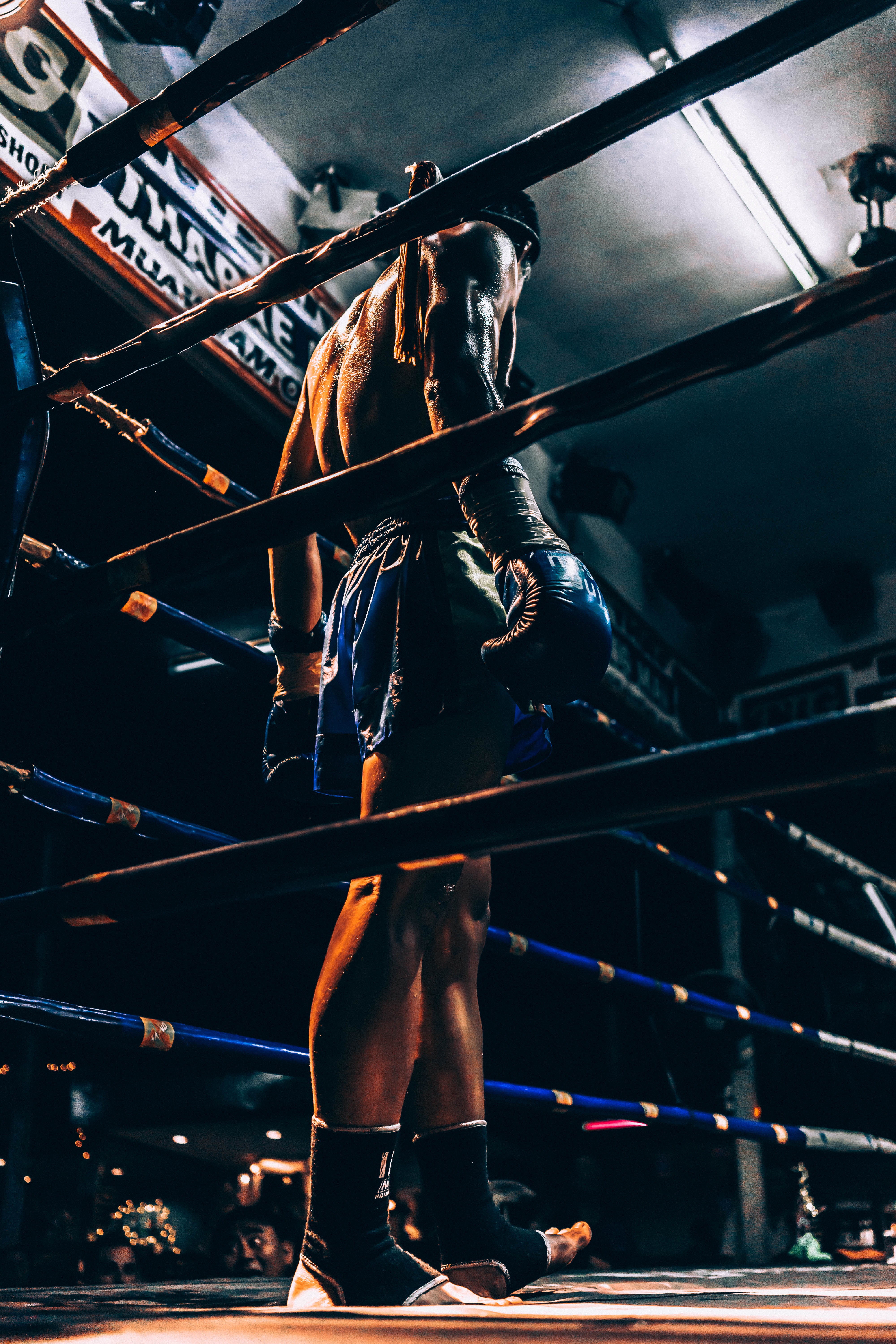 boxer getting ready to fight