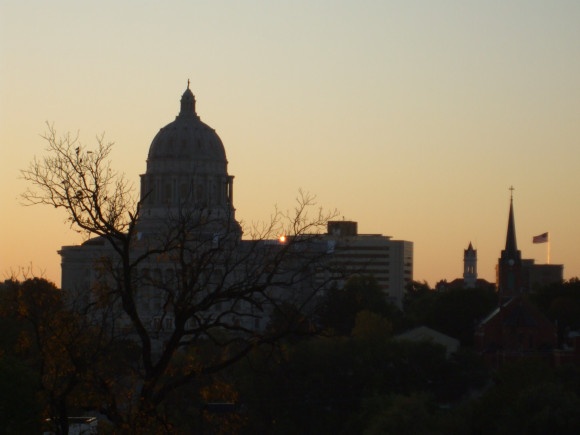 Rooftop.Capitol.Zoom.OCT.2007